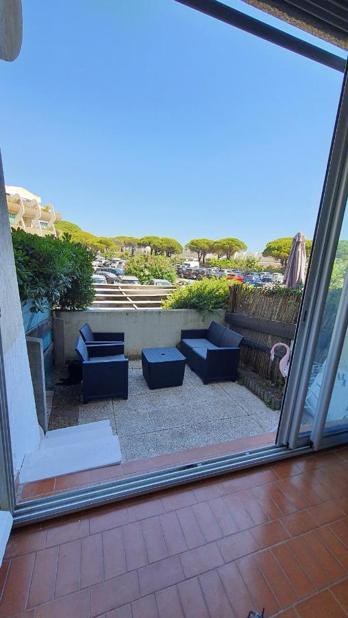 137 Port Camargue, Piscine, Climatisation, 4 Personnes Appartement Le Grau-du-Roi